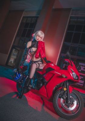 一个人看的www视频在线免费观看_HDBD在线观看
